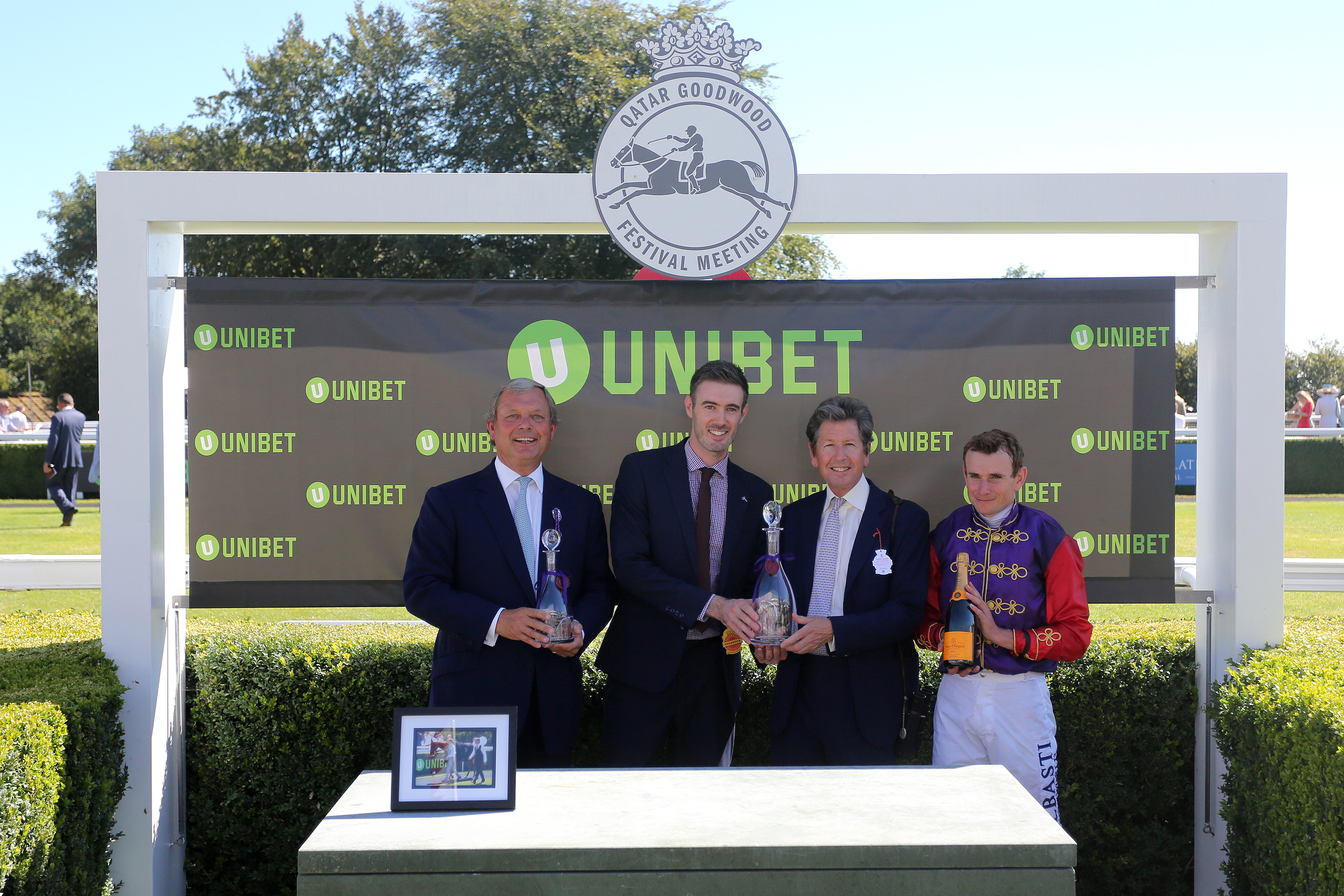 Qatar Goodwood Festival at Goodwood Racecourse. Day 4, Thursday 3 August 2018. 3:00 The Unibet Golden Mile Handicap Stakes (Class 2). Photograph by Sam Stephenson, 07880 703135, www.samstephenson.co.uk.