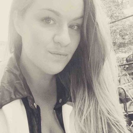 Isabel Hale, Squawka